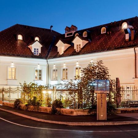 Hotel Md カムニーク エクステリア 写真