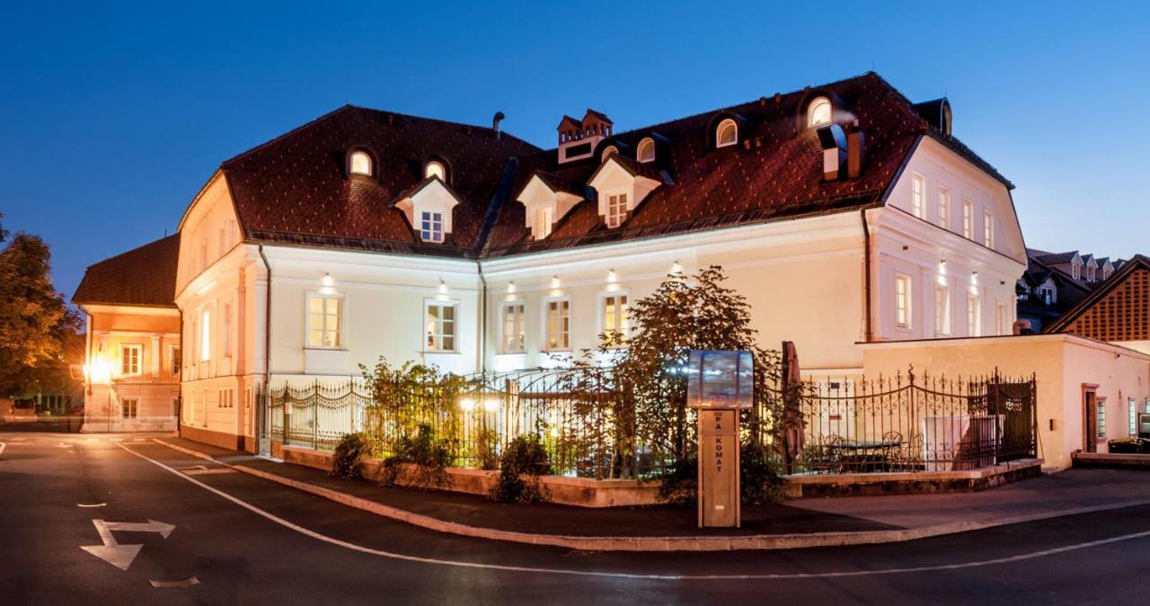 Hotel Md カムニーク エクステリア 写真